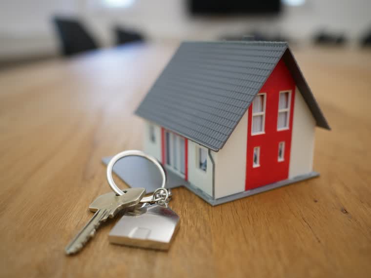 Keys to a new Denver home